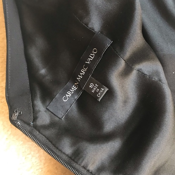 Carmen Marc Valvo evening gown - Picture 7 of 12